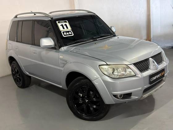 MITSUBISHI PAJERO TR4 2.0 4X4 16V 140CV FLEX 4P AUTOMÁTICO